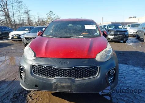 2019 Kia Sportage Lx z USA, uszkodzony, nr VIN KNDPMCAC8K7494132